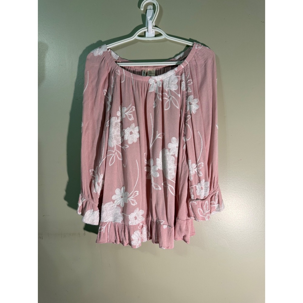 Forgotten Grace Pink Floral Embroidered Peasant Blouse Ruffle Top Large SB500